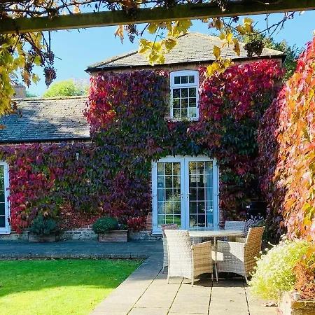 The Old Coach House At Stewton Apartment Louth  Exterior photo